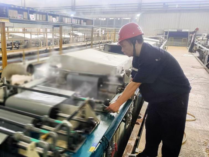 “勤”深耕耘二十载——记制造部操作员盘生记